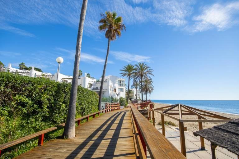 Villa Gitanillas, With Heated Pool,